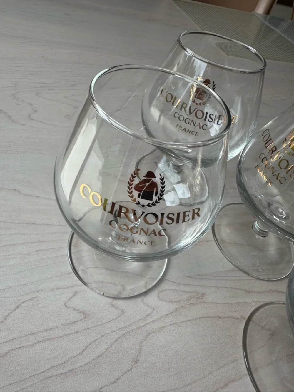 NEW! Set 4 Courvoisier Cognac France Gold Logo Stemmed Snifter Glasses Vintage